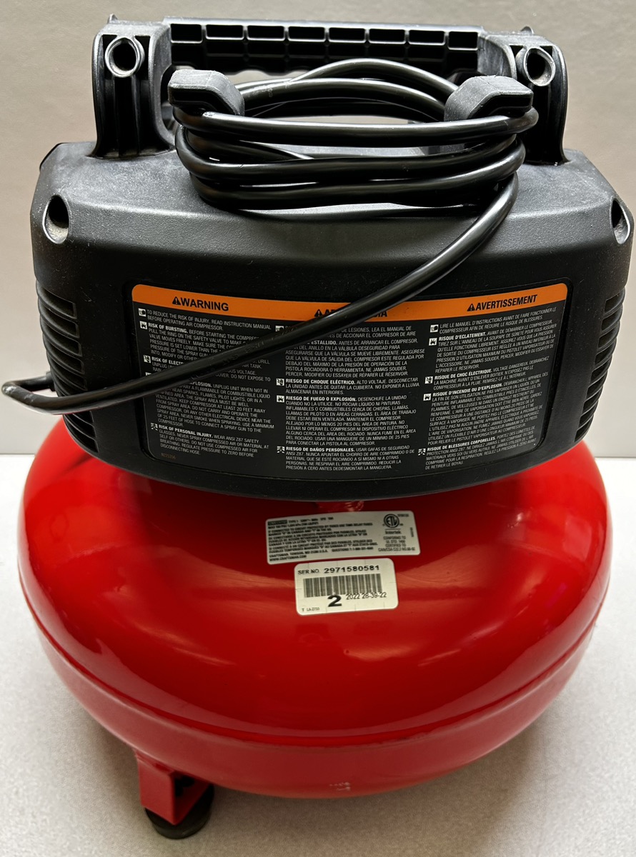 CRAFTSMAN CMEC6150 6 GALLON PANCAKE AIR COMPRESSOR Good Capitol City