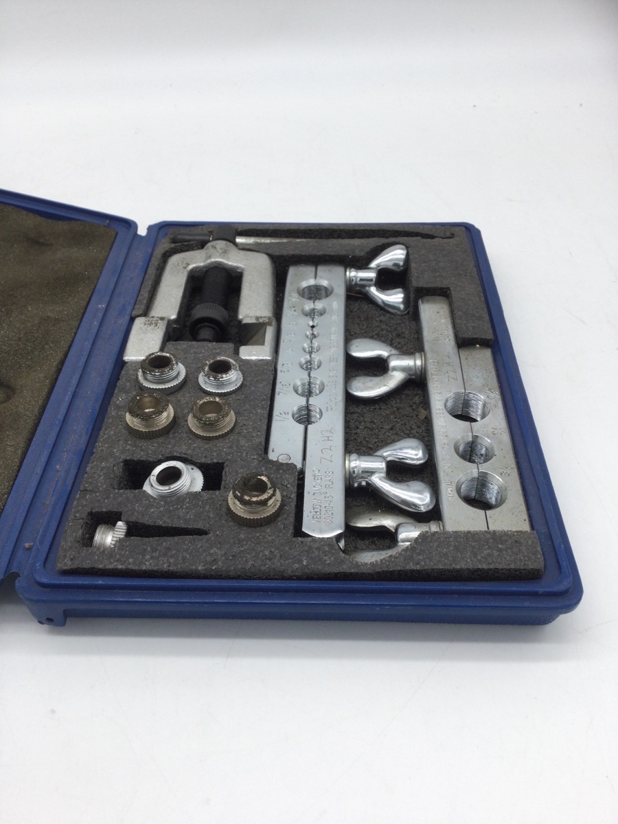 Yellow Jacket 60440 Flare/Swage Kit photo 2