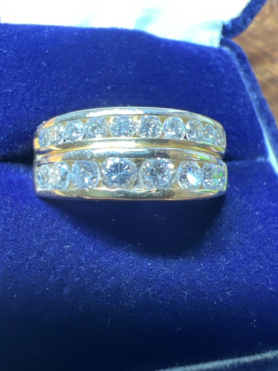 Gent's Gold-Diamond Wedding Band 18 Diamonds 1.30 Carat T.W. 14K