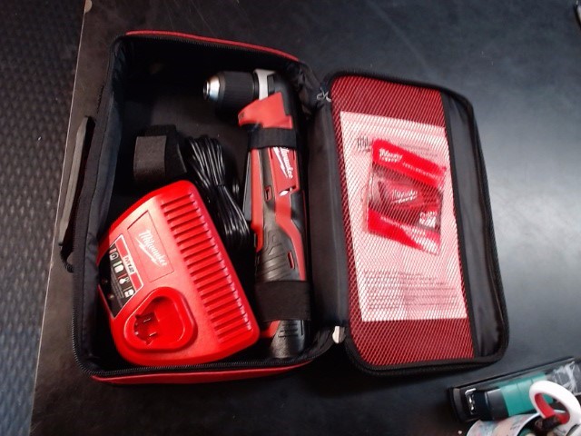 Milwaukee 12V 2415-20 Angle Drill with Battery & Charger