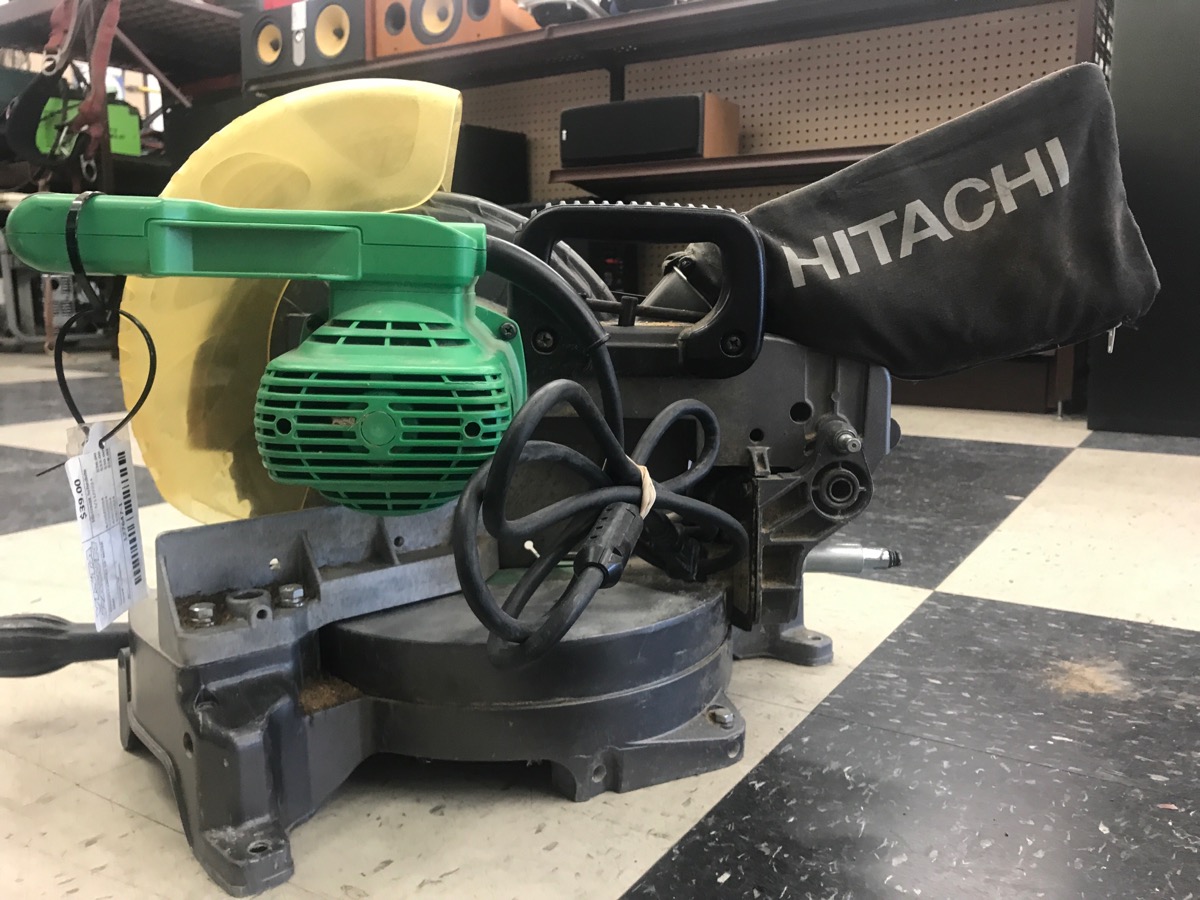HITACHI C10FCE2 10" MITER SAW Good Pawn 1 Spokane WA