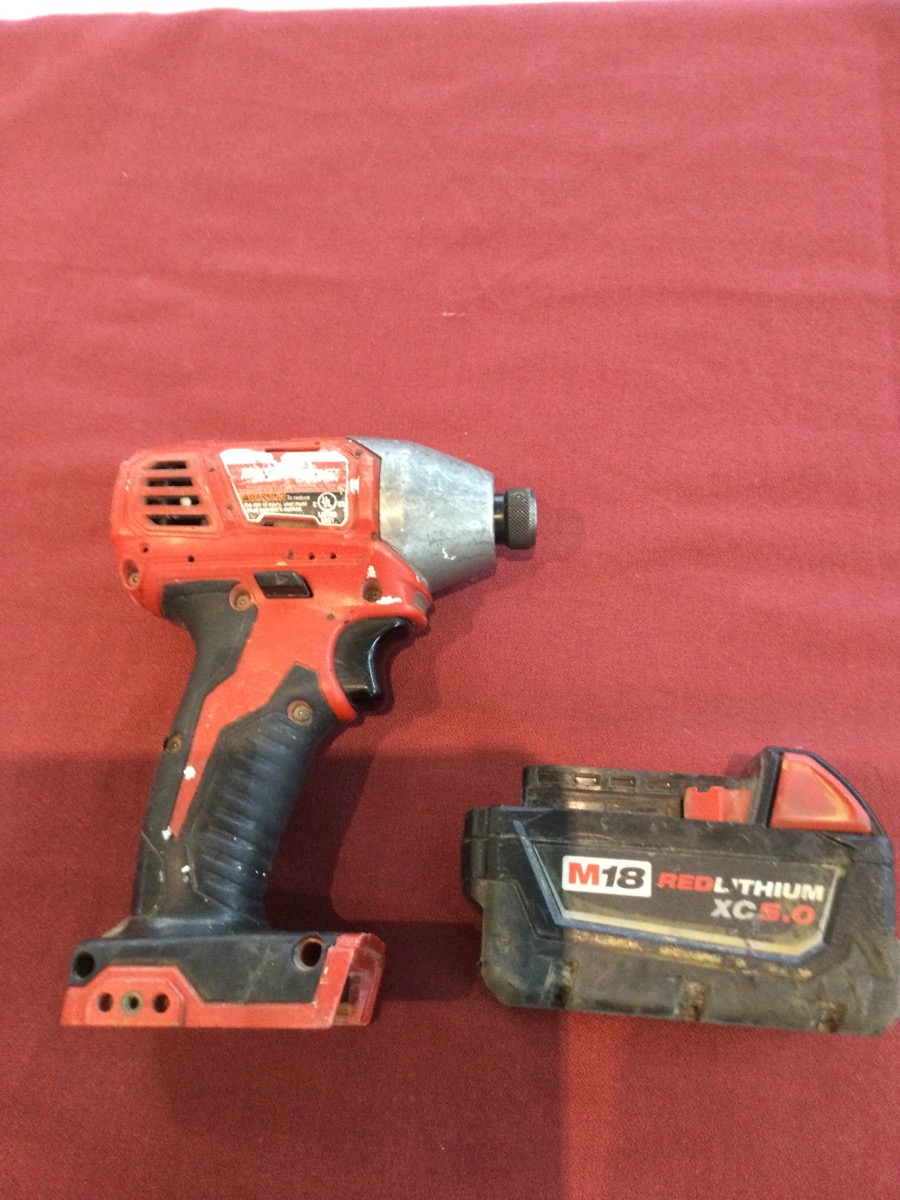 Milwaukee Impact Wrench Model 2658-20 photo 2