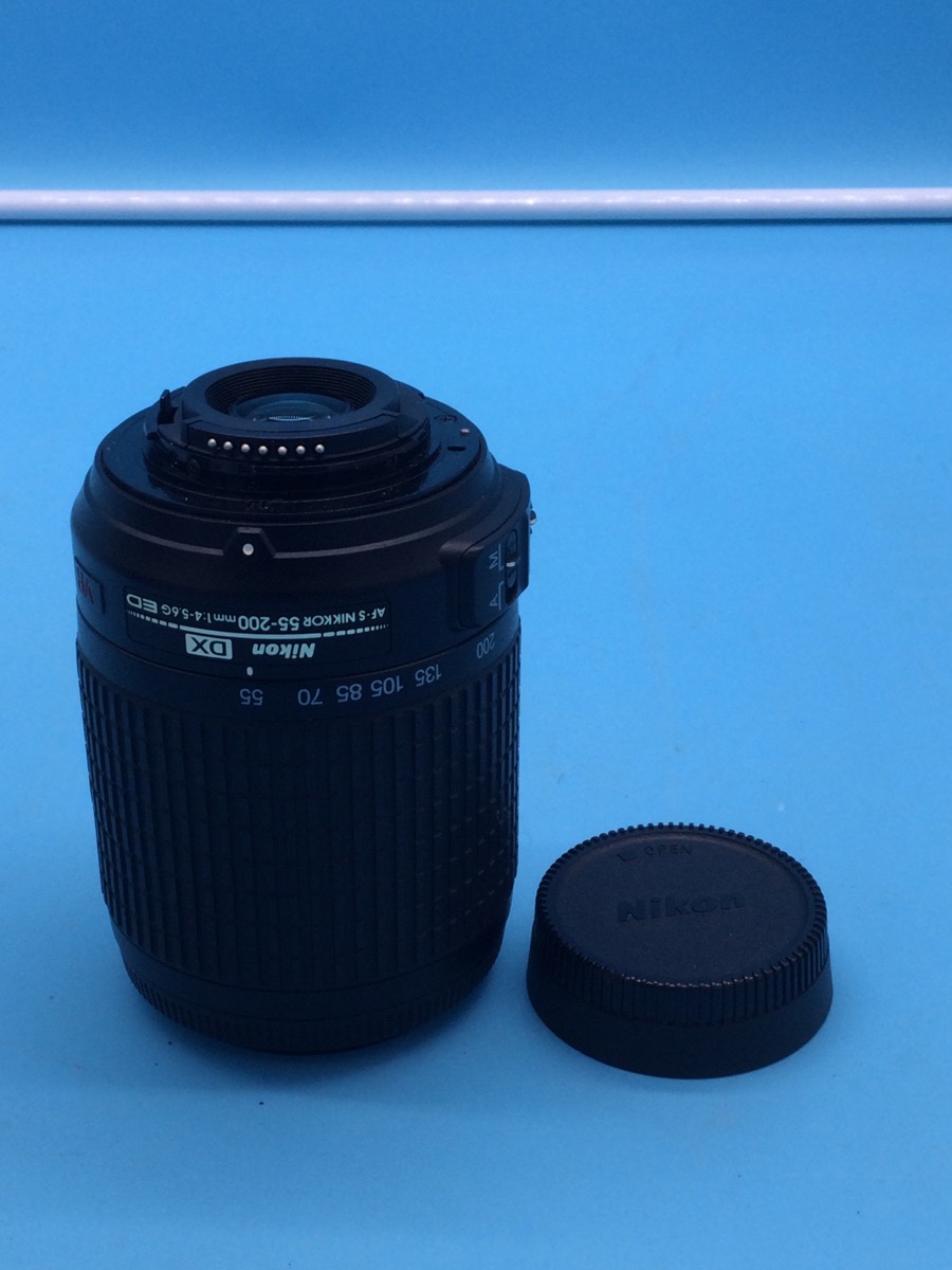 Nikon Lens DX AF-S Nikkor 55-200 photo 3
