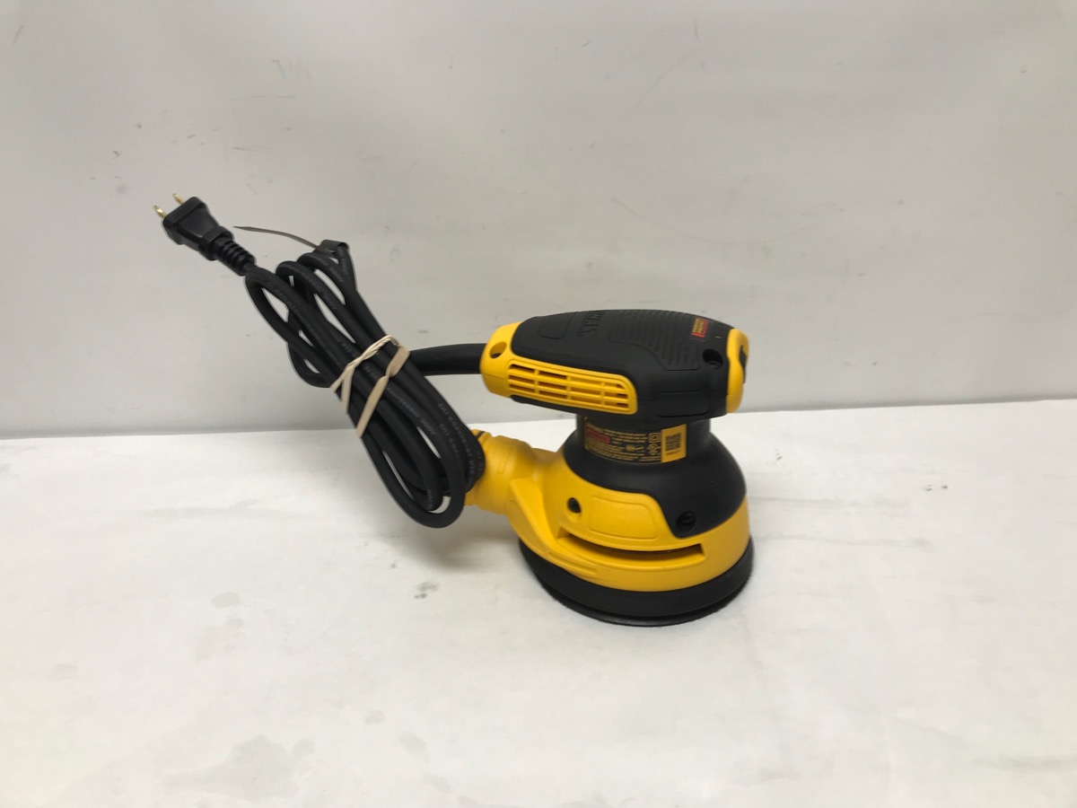 DEWALT DWE6423 3 Amp Corded 5" Variable Speed Random Orbital Sander (ae