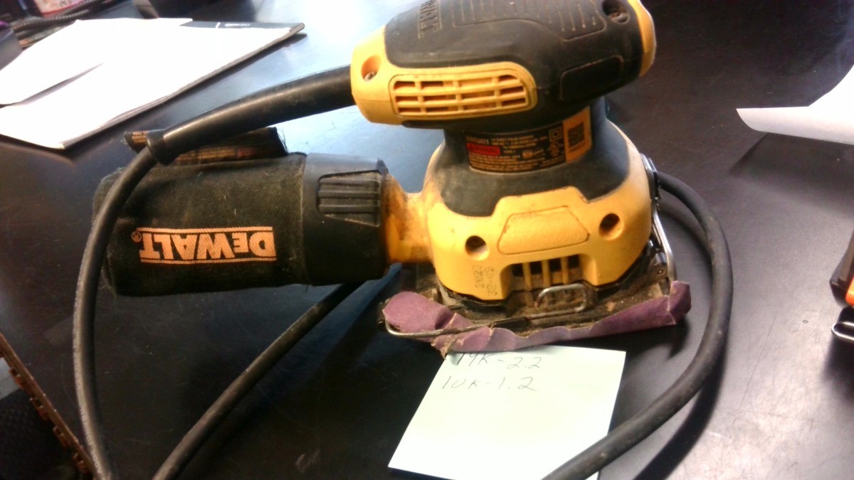 DeWalt Vibration Sander DWE6411