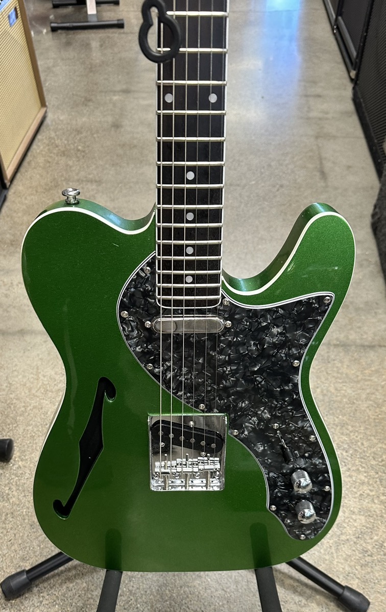 FIREFLY PURE SERIES ELECTRIC GUITAR Good | Pawn 1 | Spokane | WA