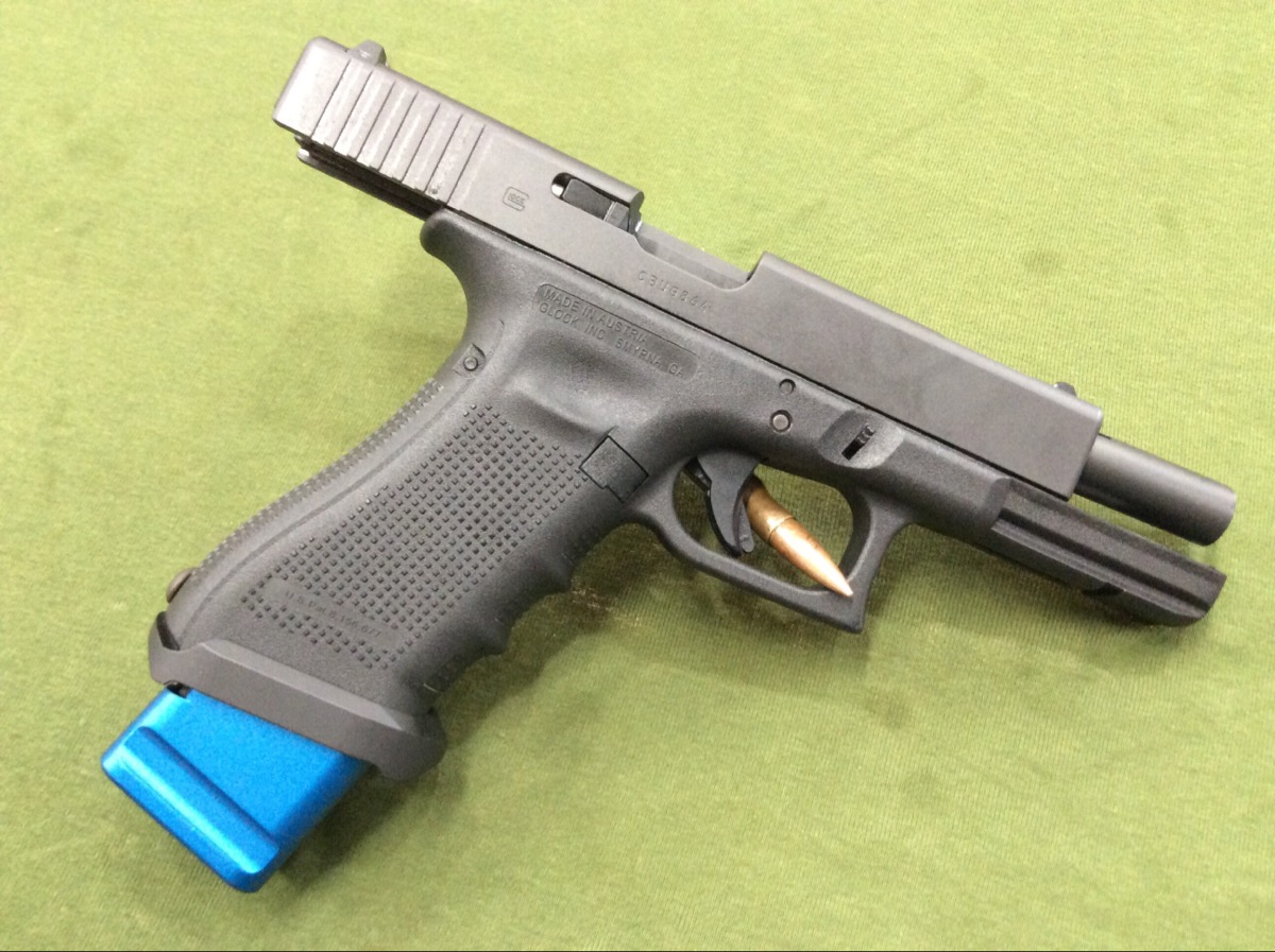 GLOCK 17C GEN 4 Like New | Pawn - It, Inc.