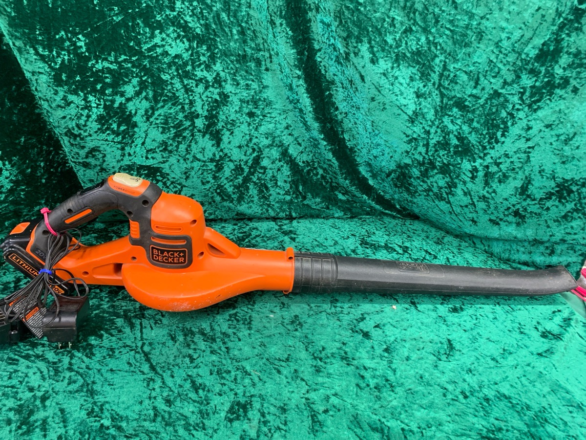 BLACK & DECKER LSW321 Good HFO