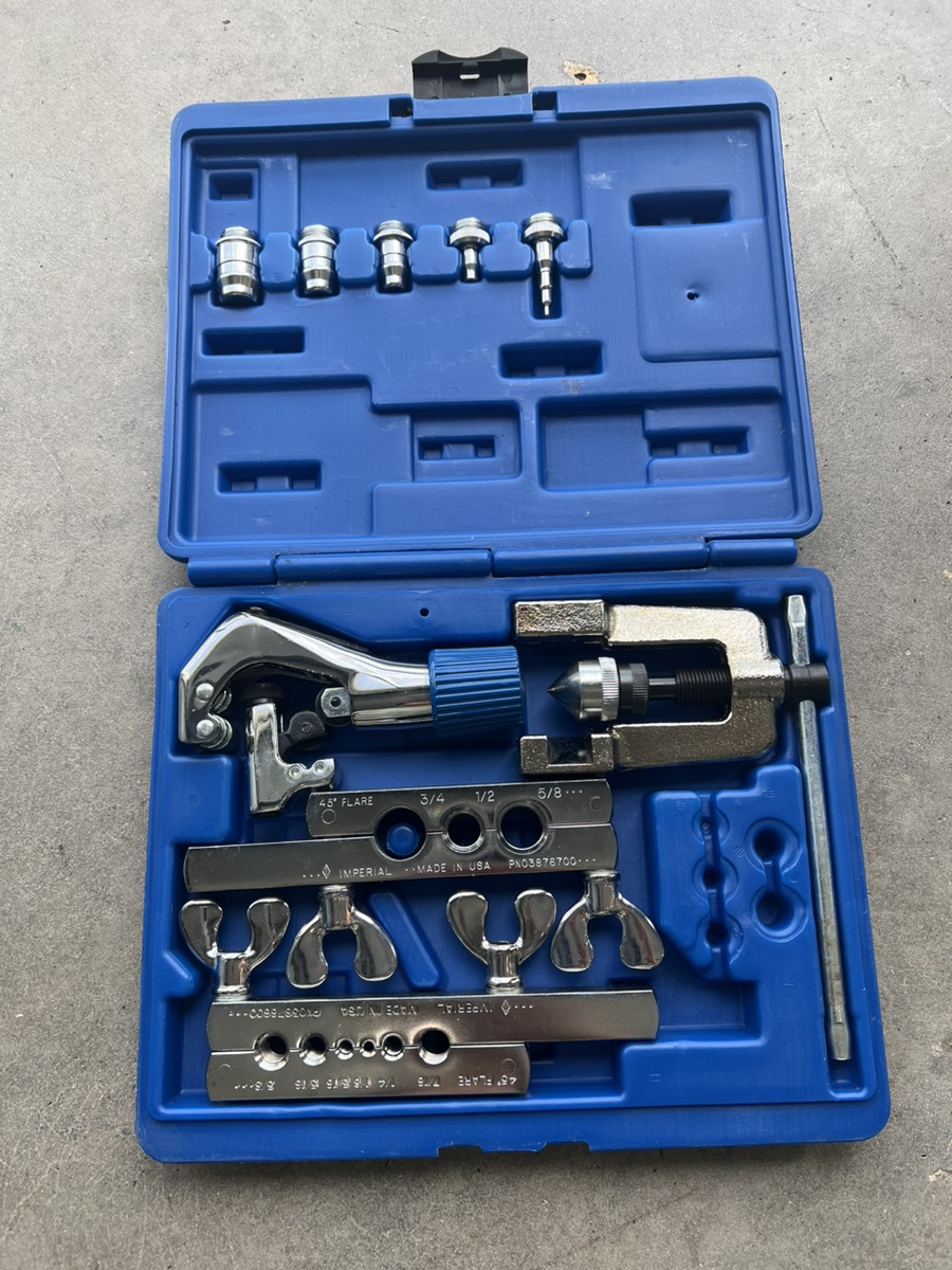 IMPERIAL TOOLS TUBING TOOL KIT MADE IN USA Very Good Buya
