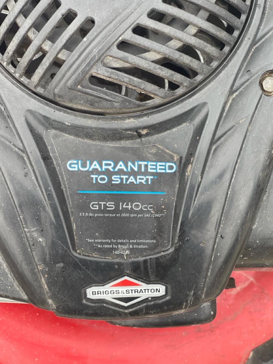 TORO 21352 GAS POWERED WALK BEHIND LAWN MOWER NEEDS CARBURATOR WORK