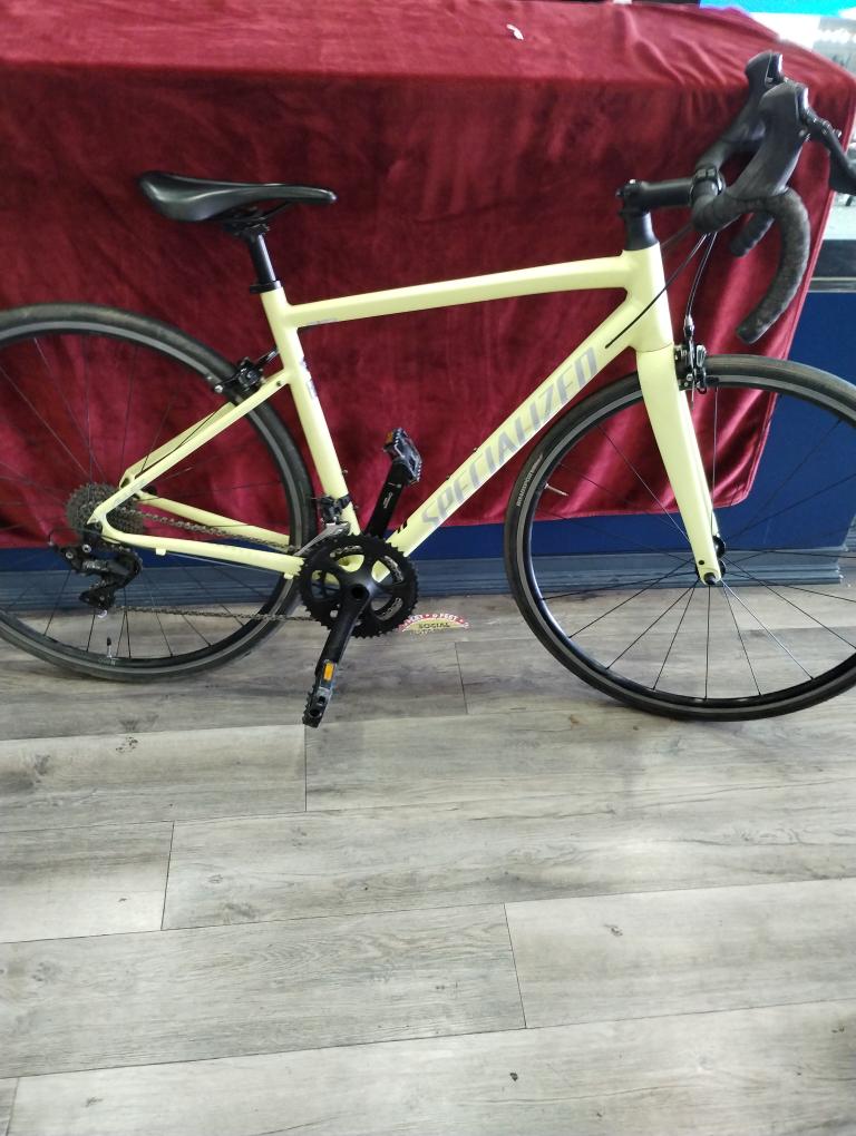 SPECIALIZED BICYCLE ALLEZ ROAD BIKE Very Good Loyalty Pawn