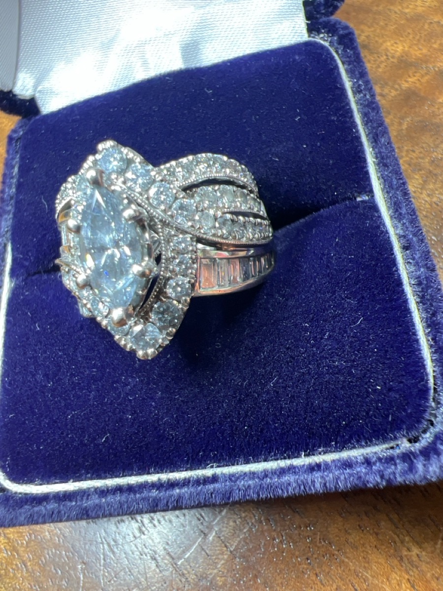Lady's Diamond Cluster Ring 60 Diamonds 2.57 Carat T.W. 14K White