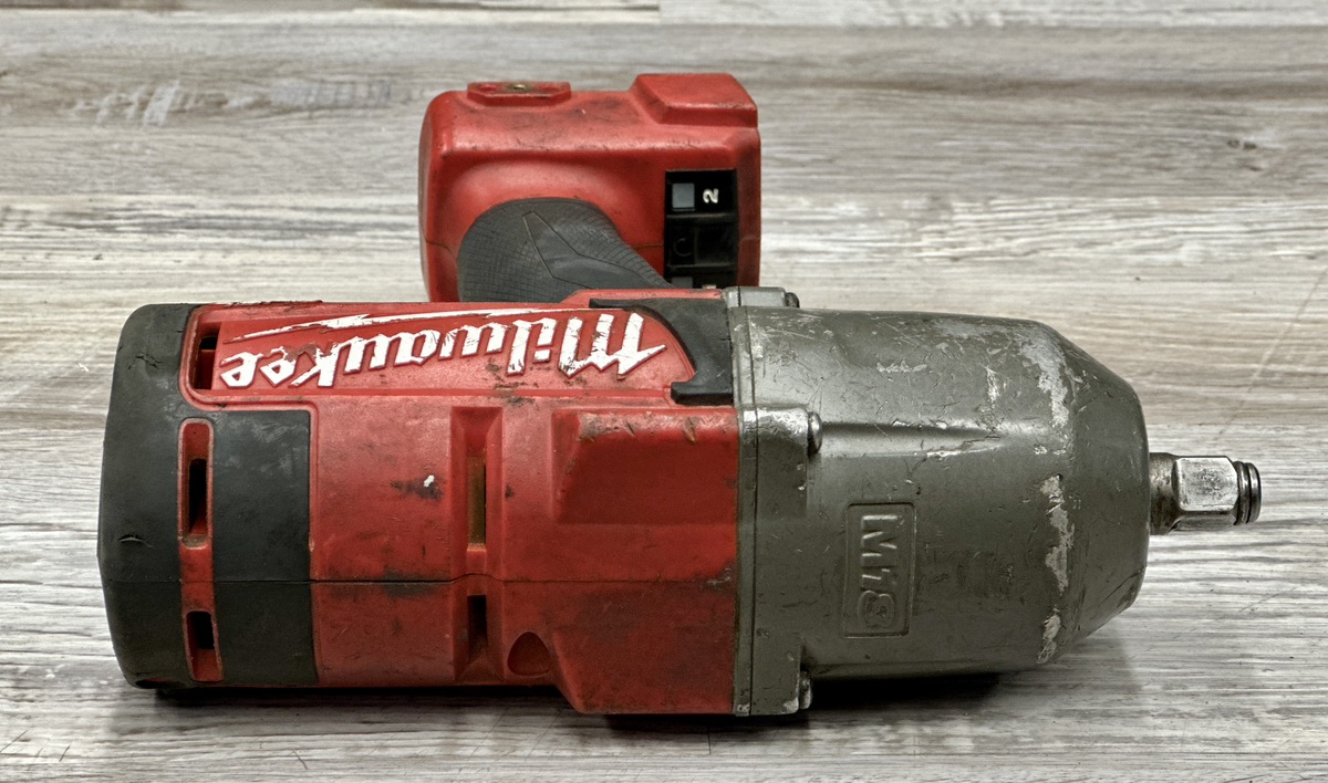 Milwaukee 276320 M18 Fuel 1/2" High Torque Impact Wrench Good Buya