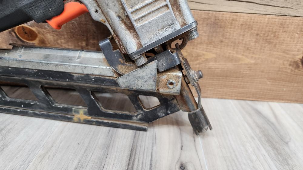 Paslode PowerMaster Plus 31/2" Clipped Head Framing Nailer Very Good Heartland Pawnbrokers