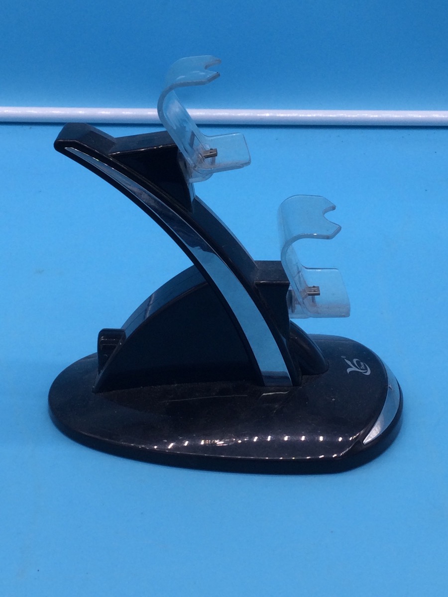 PS4 Controller Charging Dock Y Team Model YCC-P4011 photo 3