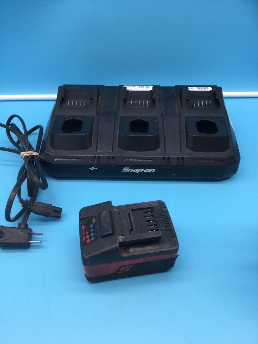 Snap-on 18V Drill & Impact Set with Battery & Triple Port Charger photo 3