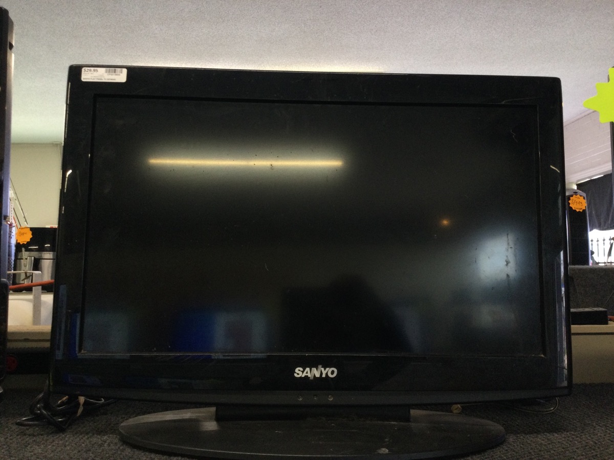 SANYO DP26640 Like New Chad
