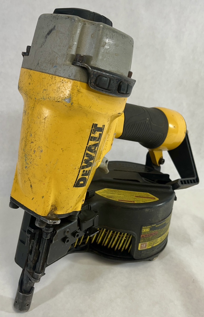 DEWALT DW66C1 Coil Siding/Fencing Nailer Very Good Heartland Pawnbrokers Kansas