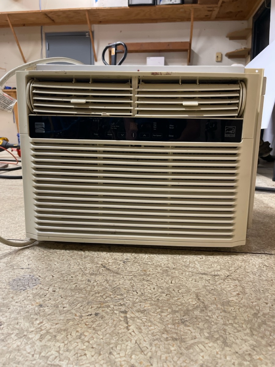 KENMORE 253.70101 WINDOW AIR CONDITIONING UNIT (al) Good Sharp Assets