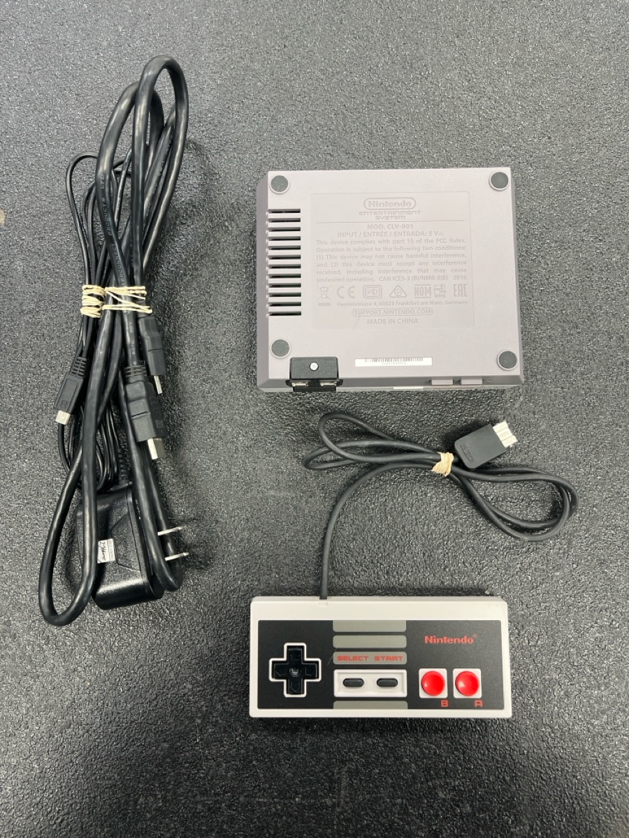 NINTENDO CLV-001 - NES CLASSIC EDITION CONSOLE Good | Pawn 1 | Spokane | WA