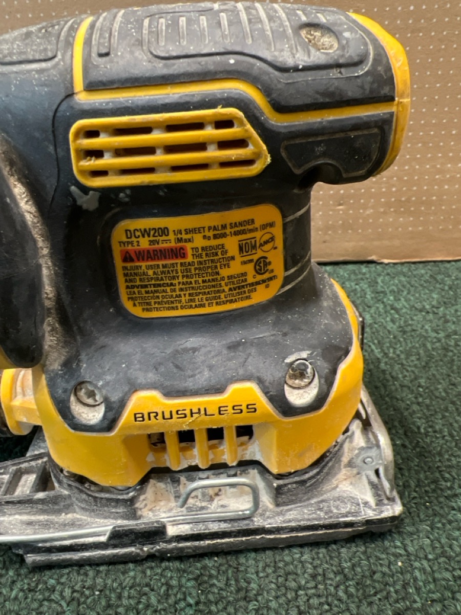 DEWALT DCW200 20V MAX Brushless XR Cordless 1/4 Sheet Palm Sander TOOL
