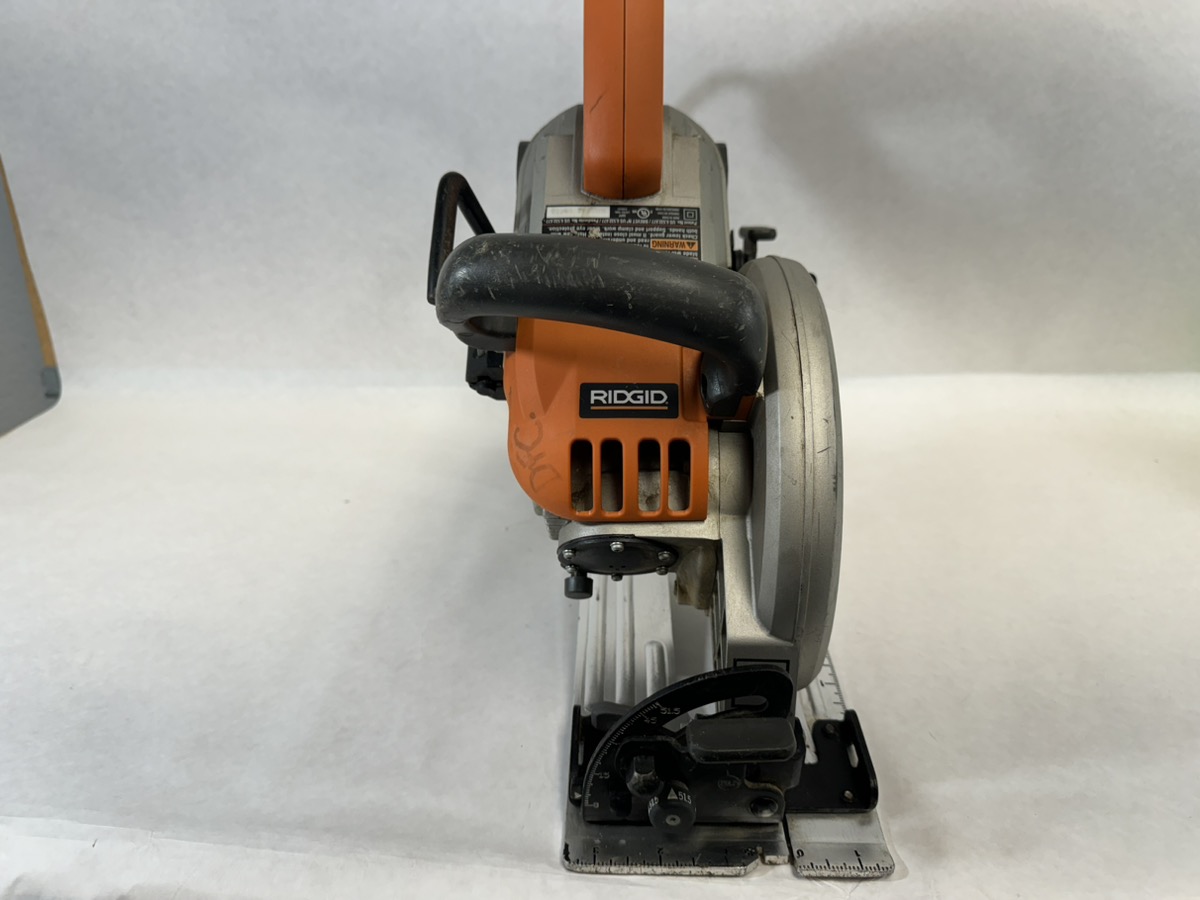 Ridgid 71/4" Magnesium Worm Drive Circular Saw 15Amp R32101 Very