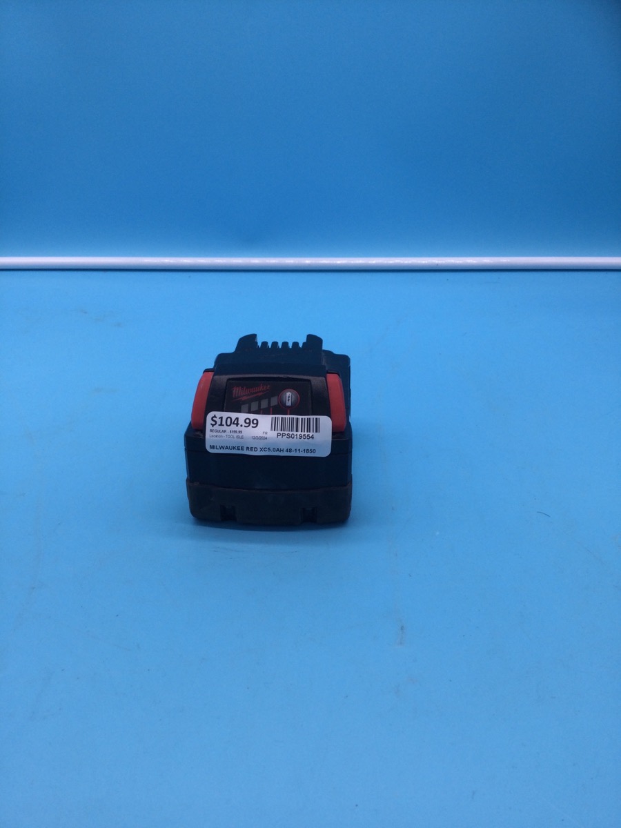 Milwaukee Battery 18V Model 48-11-1850R photo 2
