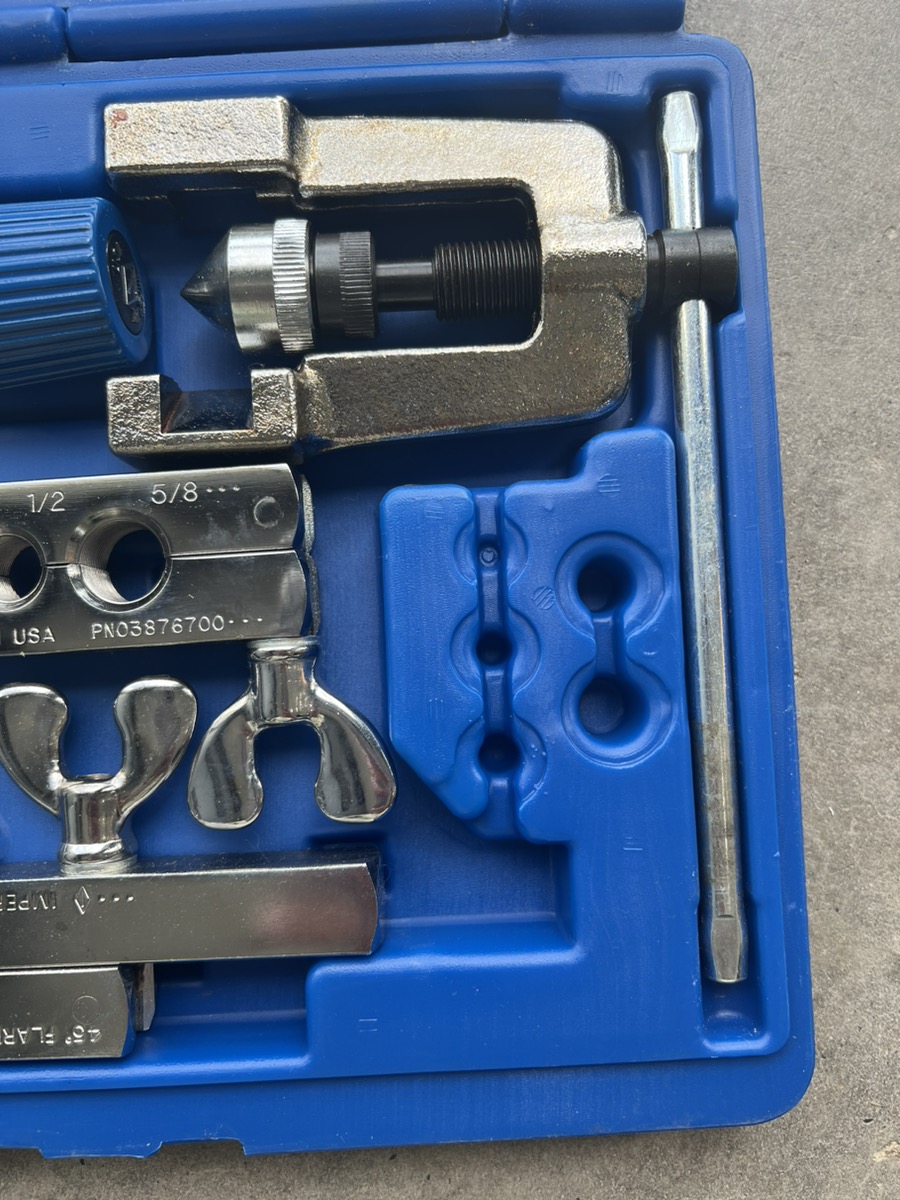IMPERIAL TOOLS TUBING TOOL KIT MADE IN USA Very Good Buya