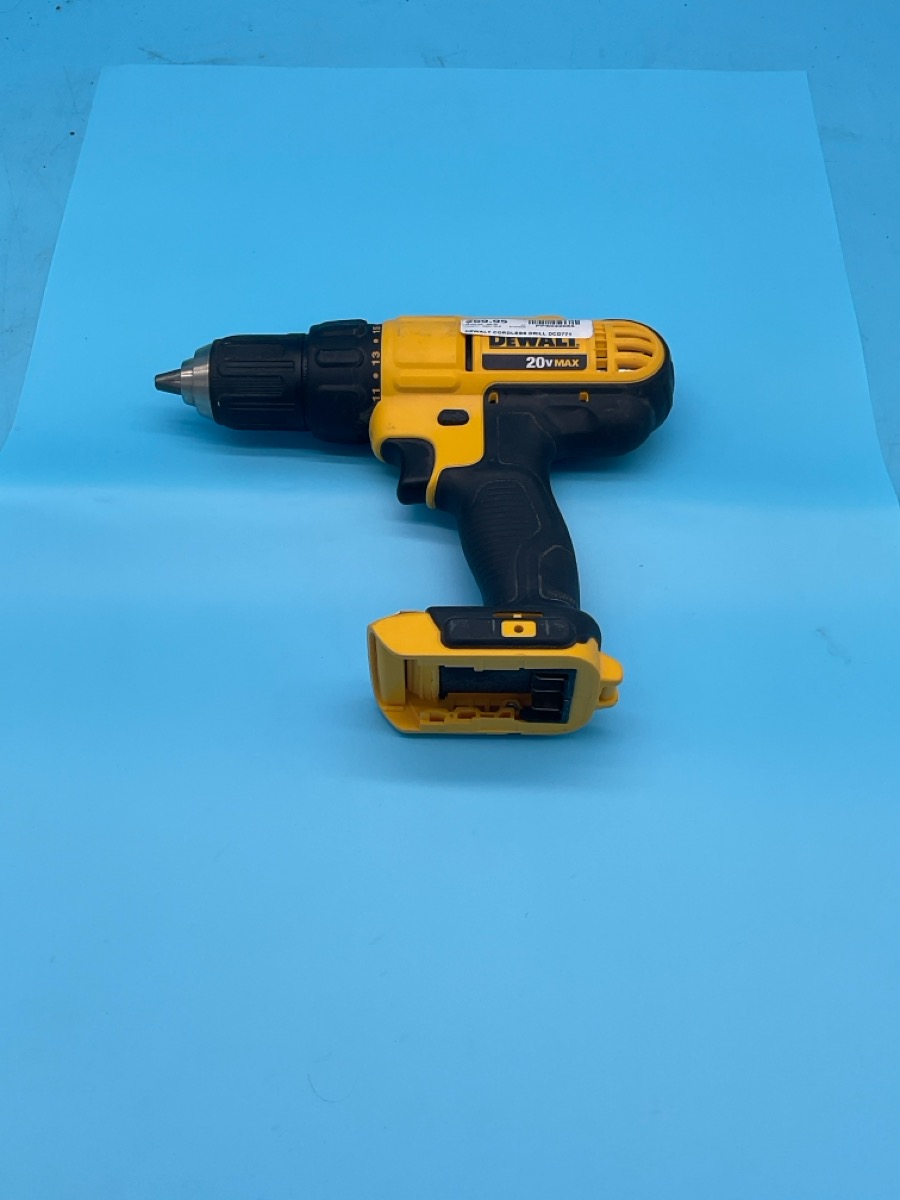 Drill DeWalt 20V Model DCD771