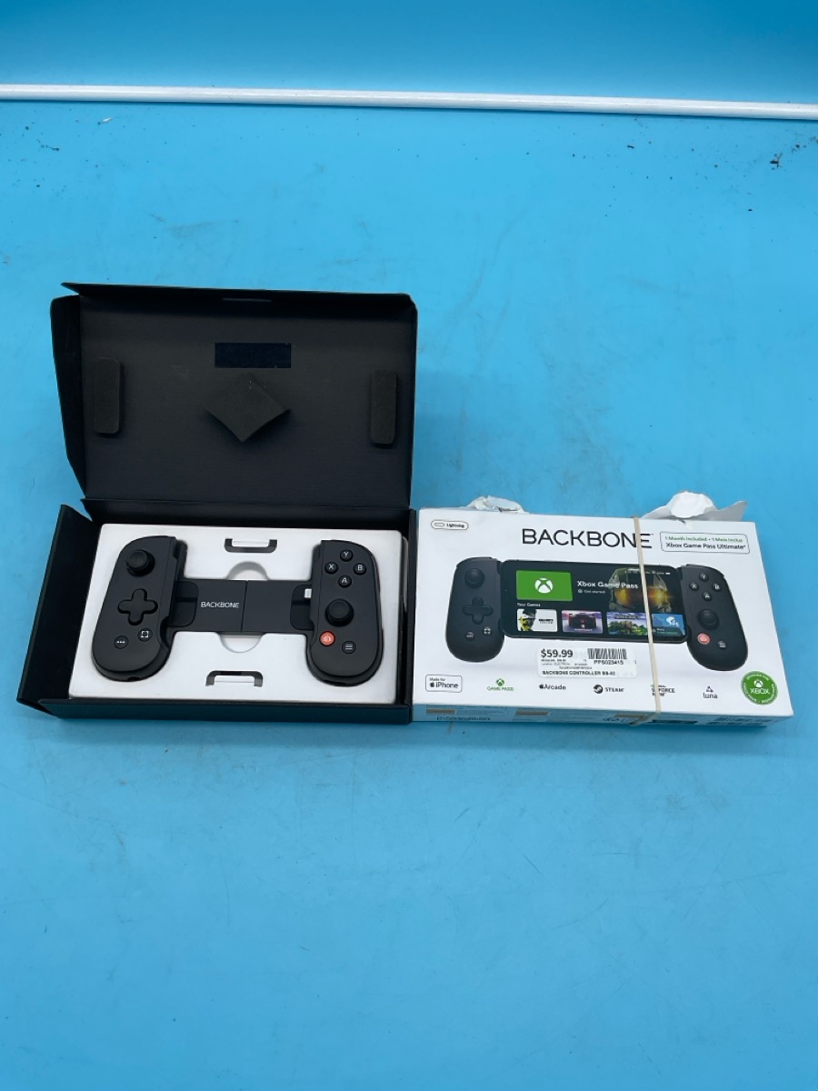 Backbone Mobile Gaming Controller Model BB-02