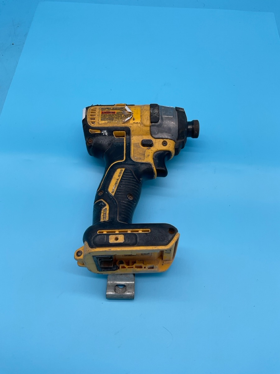 DeWalt Impact Driver 20C Model DCF887