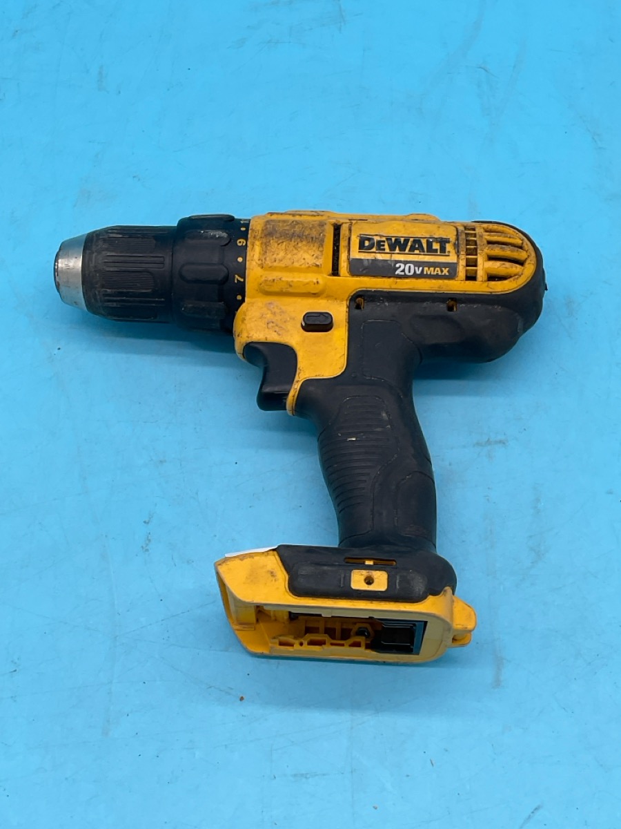 DeWalt Drill 20V Model DCD771
