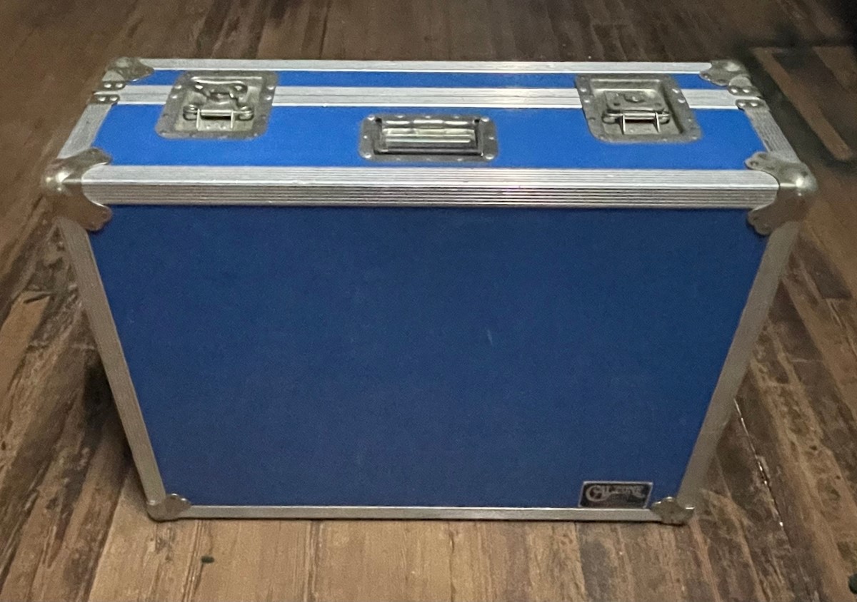 Calzone Case CALZONE ROAD CASE For parts or not working | L.Oppleman Pawnbrokers