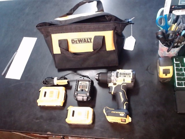 DeWalt 20V Cordless Drill DCD800