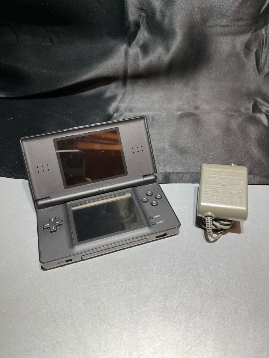 BLACK NINTENDO DS LITE WITH ORIGINAL CHARGER AND PEN Very Good | Buya