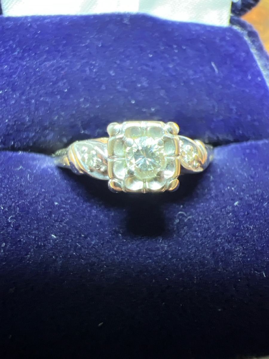 Lady's Diamond Fashion Ring 3 Diamonds .14 Carat T.W. 14K Yellow