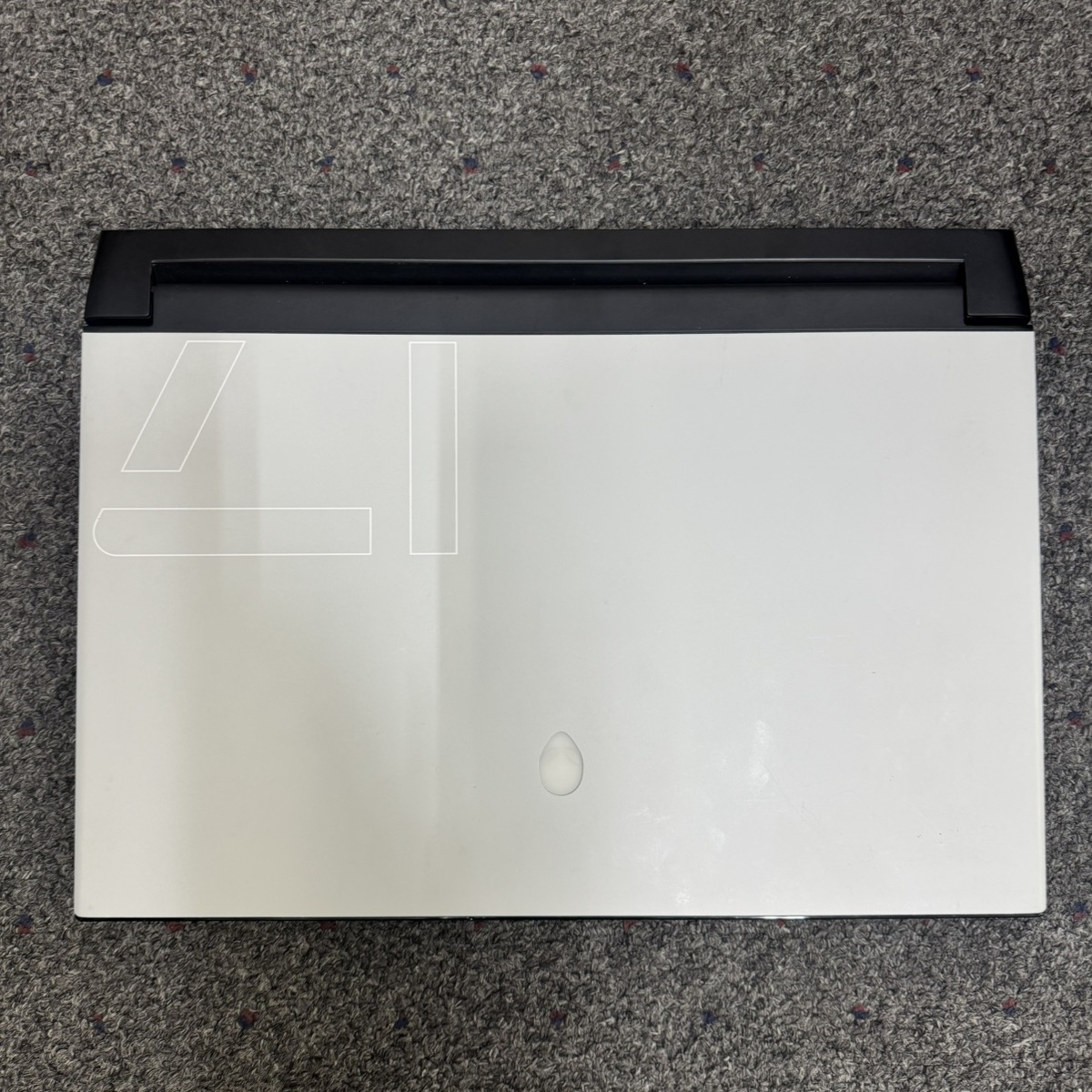 Alienware M17 R4 P45E 17" i7-10870H 2.2GHz 16GB RAM 1TB RTX 2070 Super ...