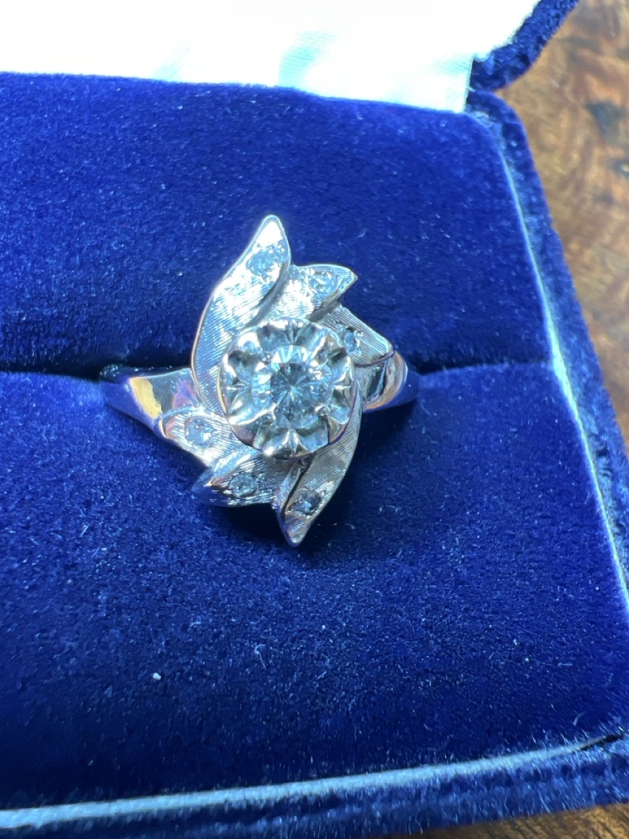 Gent's Diamond Fashion Ring 7 Diamonds .19 Carat T.W. 14K White G