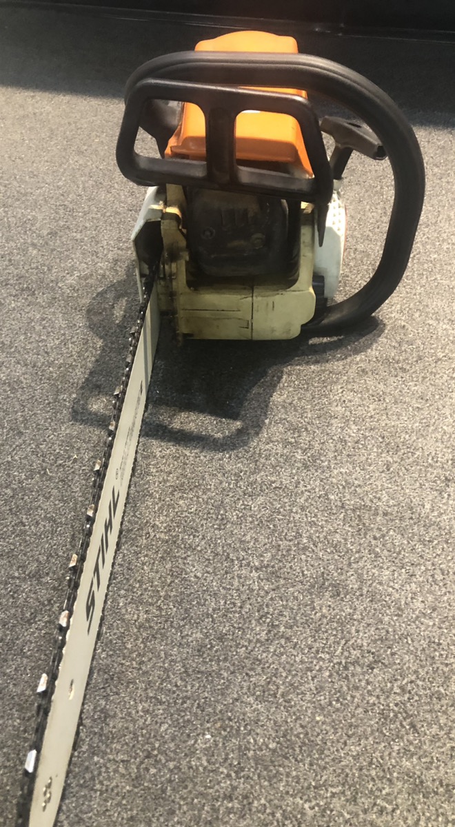 STIHL MS 250 Chainsaw Gas Powered 18" Bar Good | Pawn Central | Iowa ...