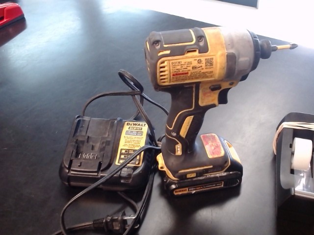 DeWalt 20V DCF-787 Impact Wrench with Battery & Charger