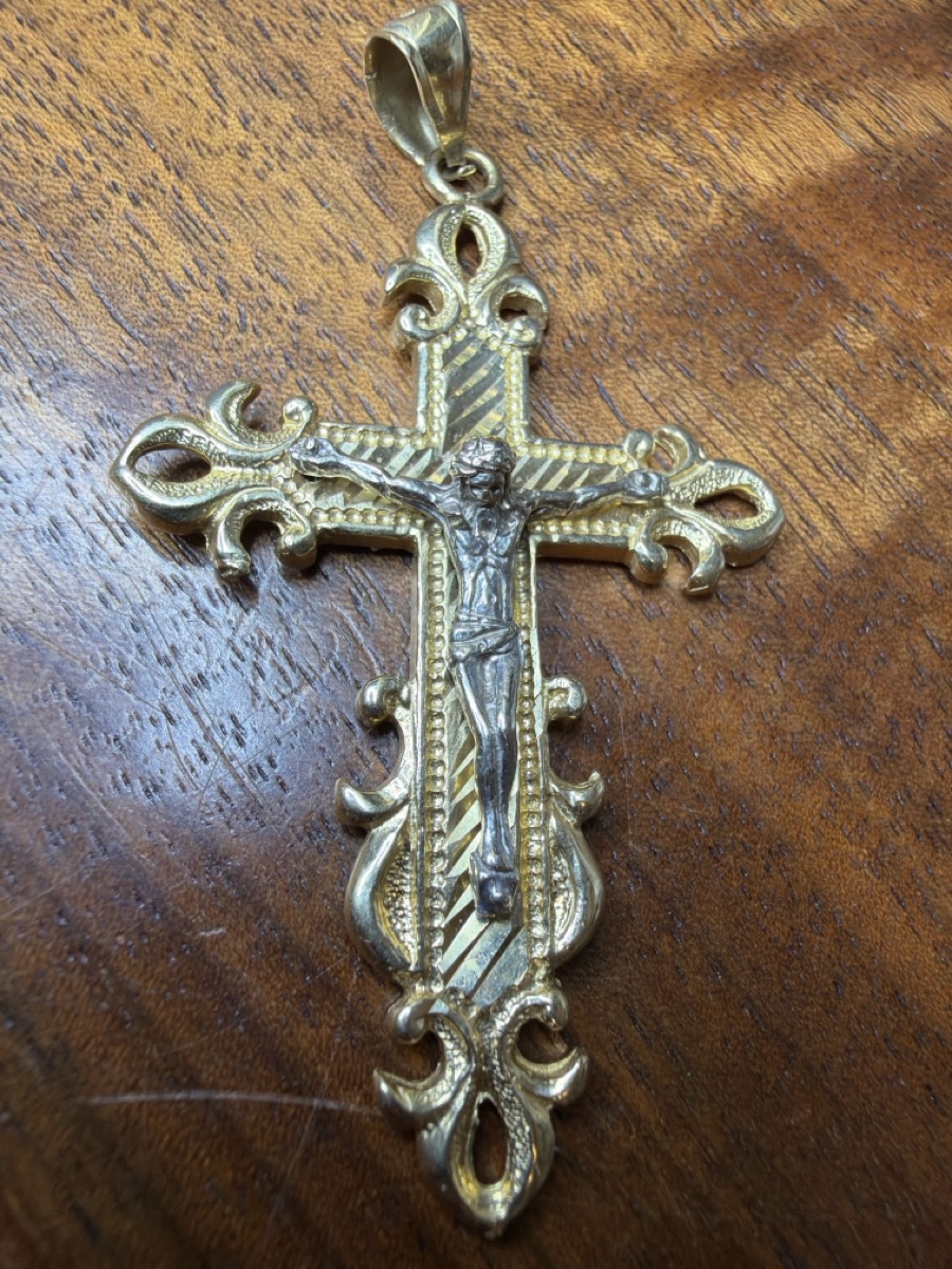 Cross Pendant14K Yellow Gold 4.26dwt