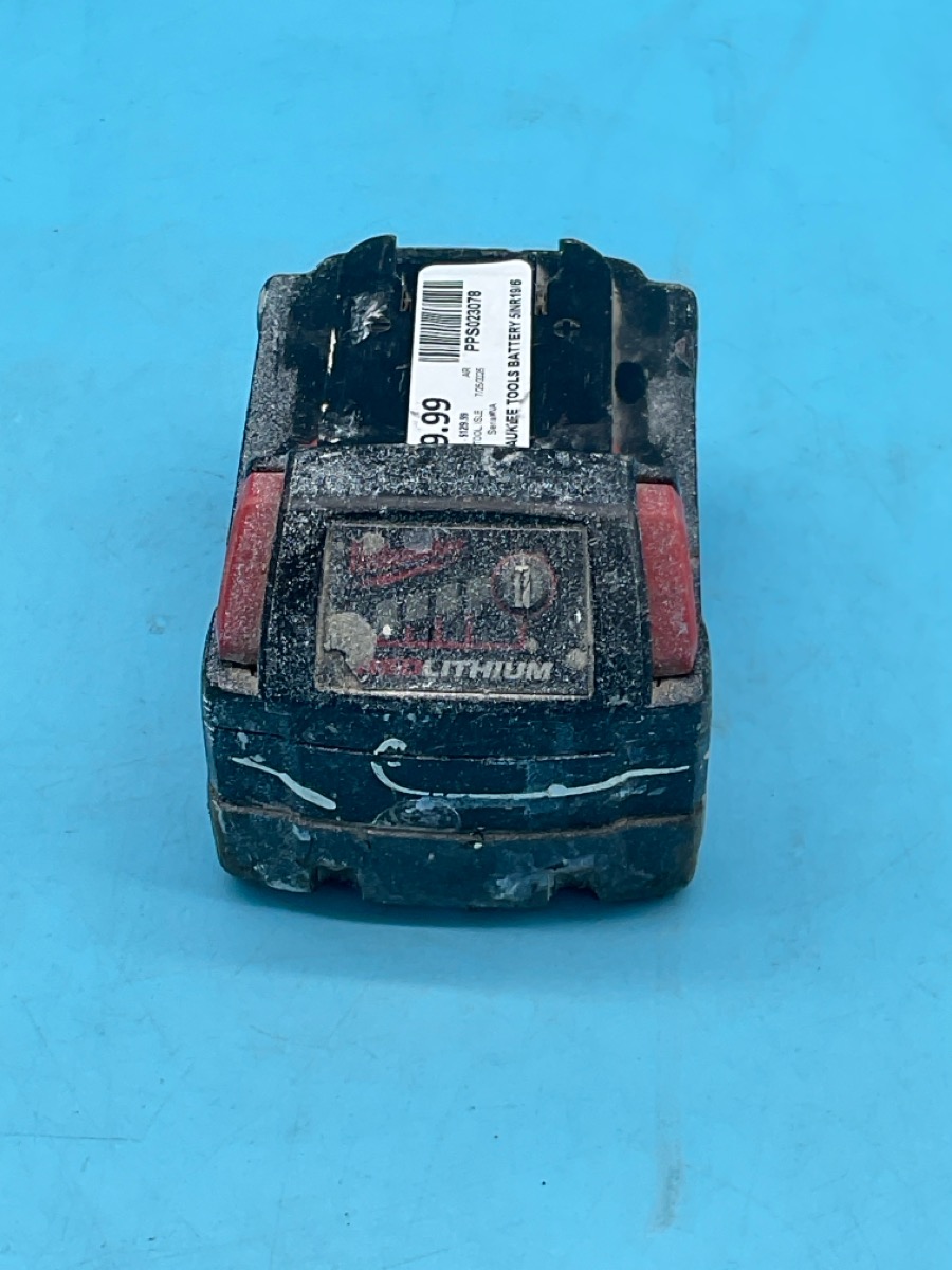 Milwaukee M18 Lithium Model 5INR19/65-2 photo 2