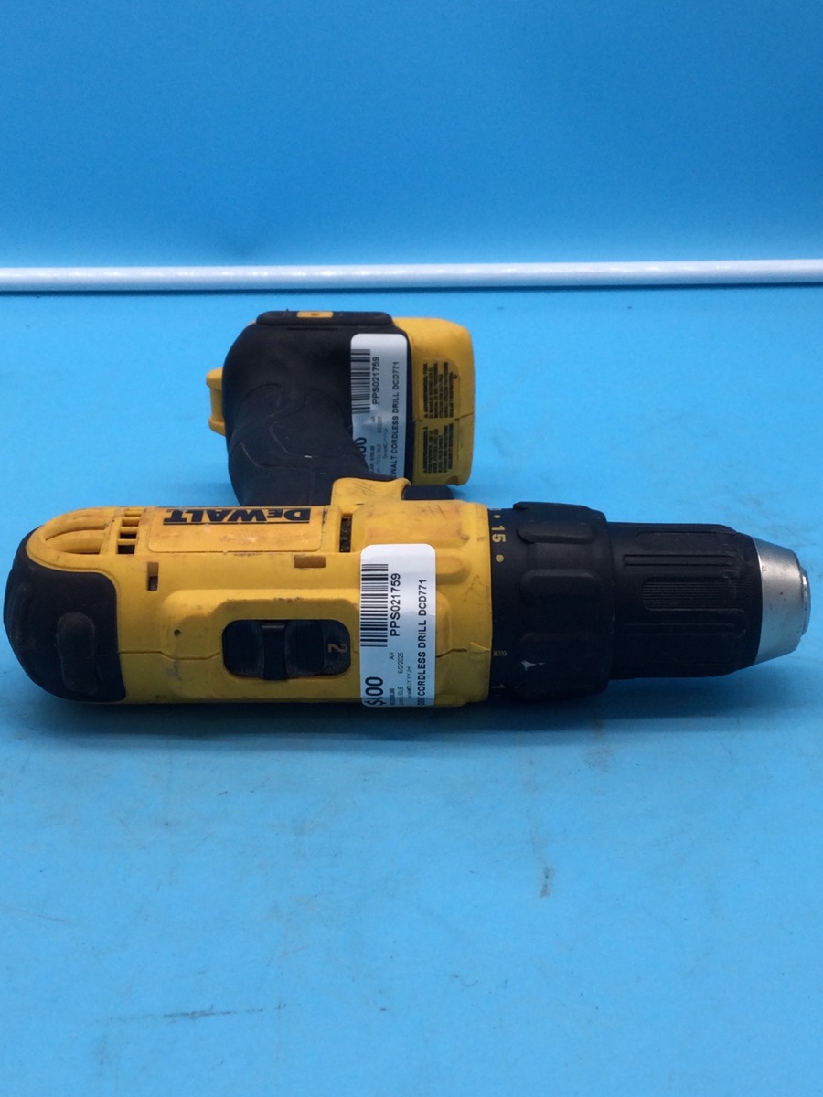 DeWalt Drill 20V Model DCD771 photo 4
