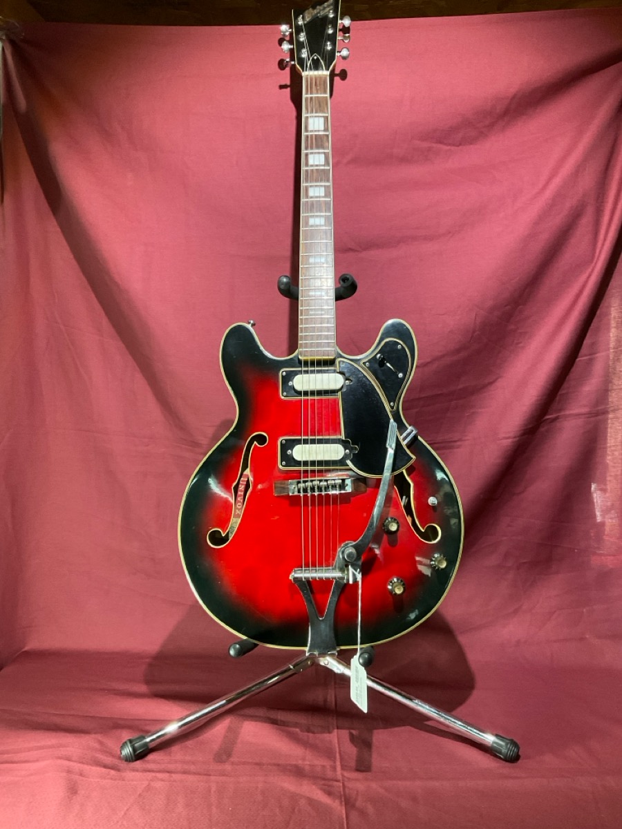Electric Guitar Univox Custom
