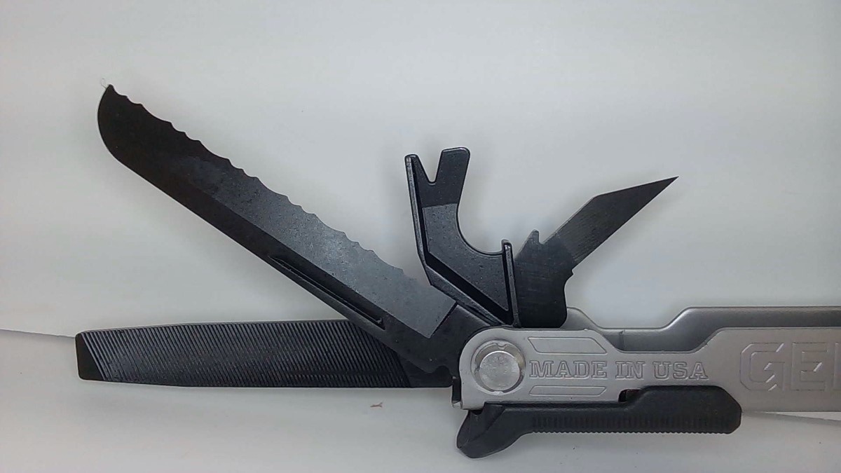 GERBER LEGENDARY BLADES MULTI TOOL - Center-Drive - Bit Set Very Good ...