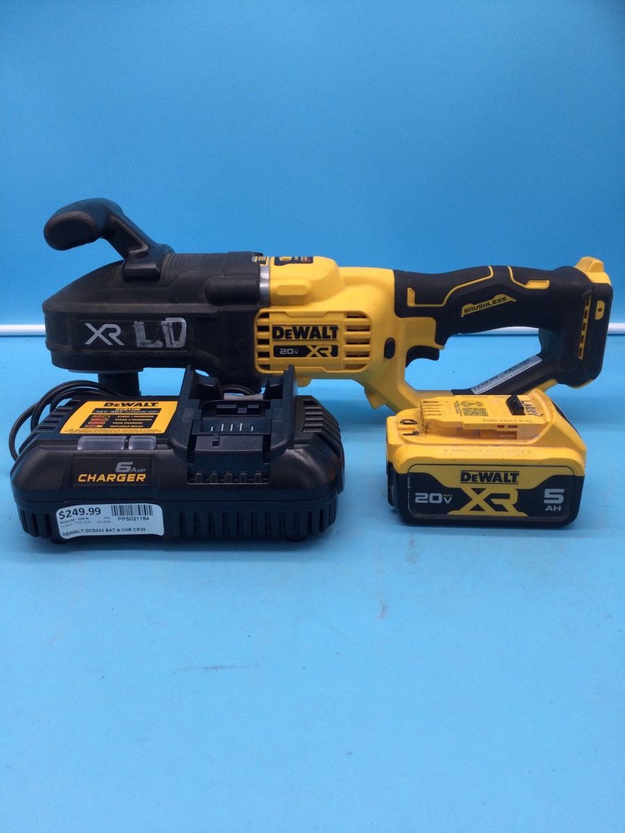 DeWalt Stud and Joist Drill Model DCD443 with Bat & Chr