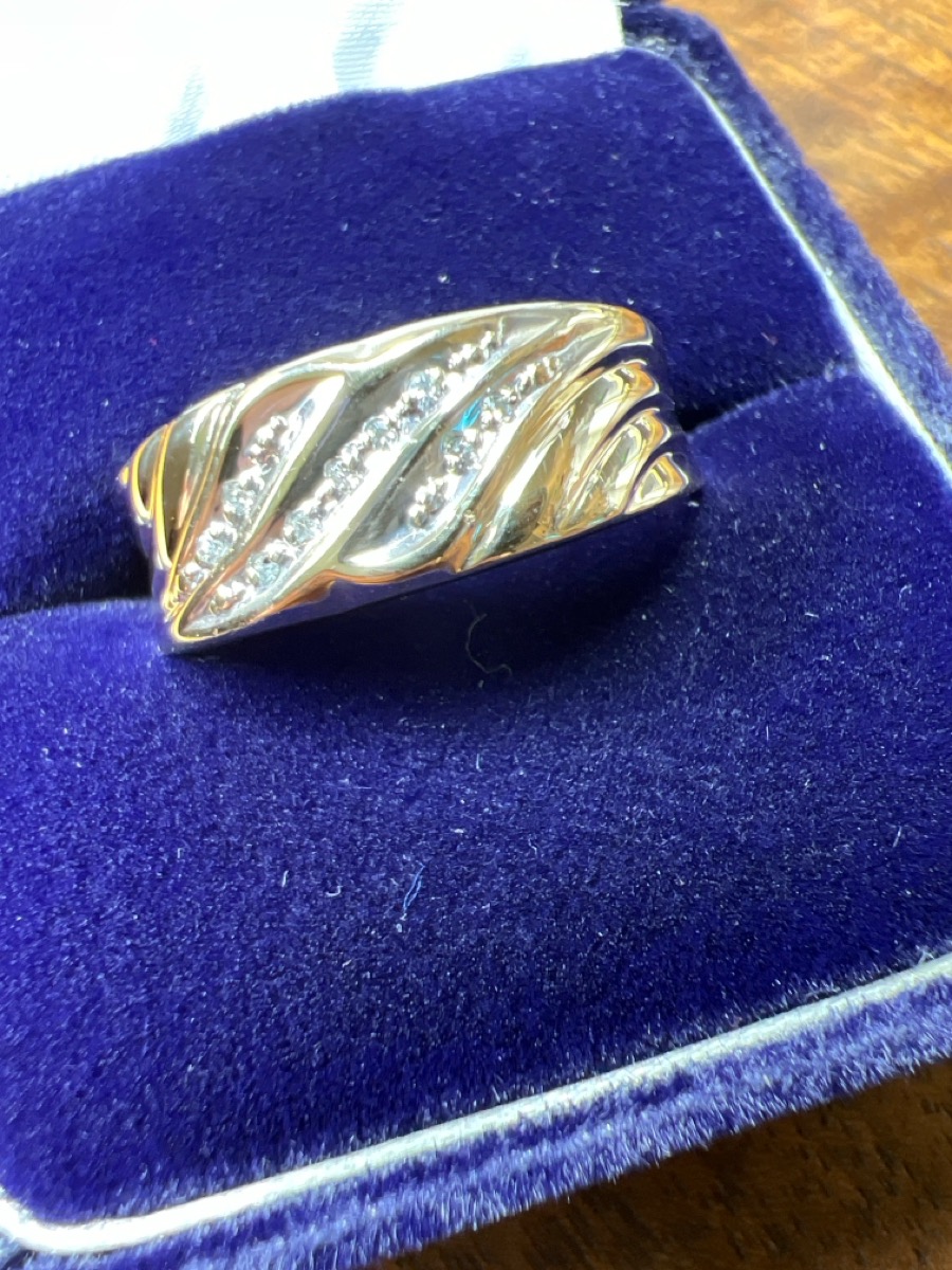 Unisex Diamond Fashion Ring 9 Diamonds .045 Carat T.W. 10K Yellow