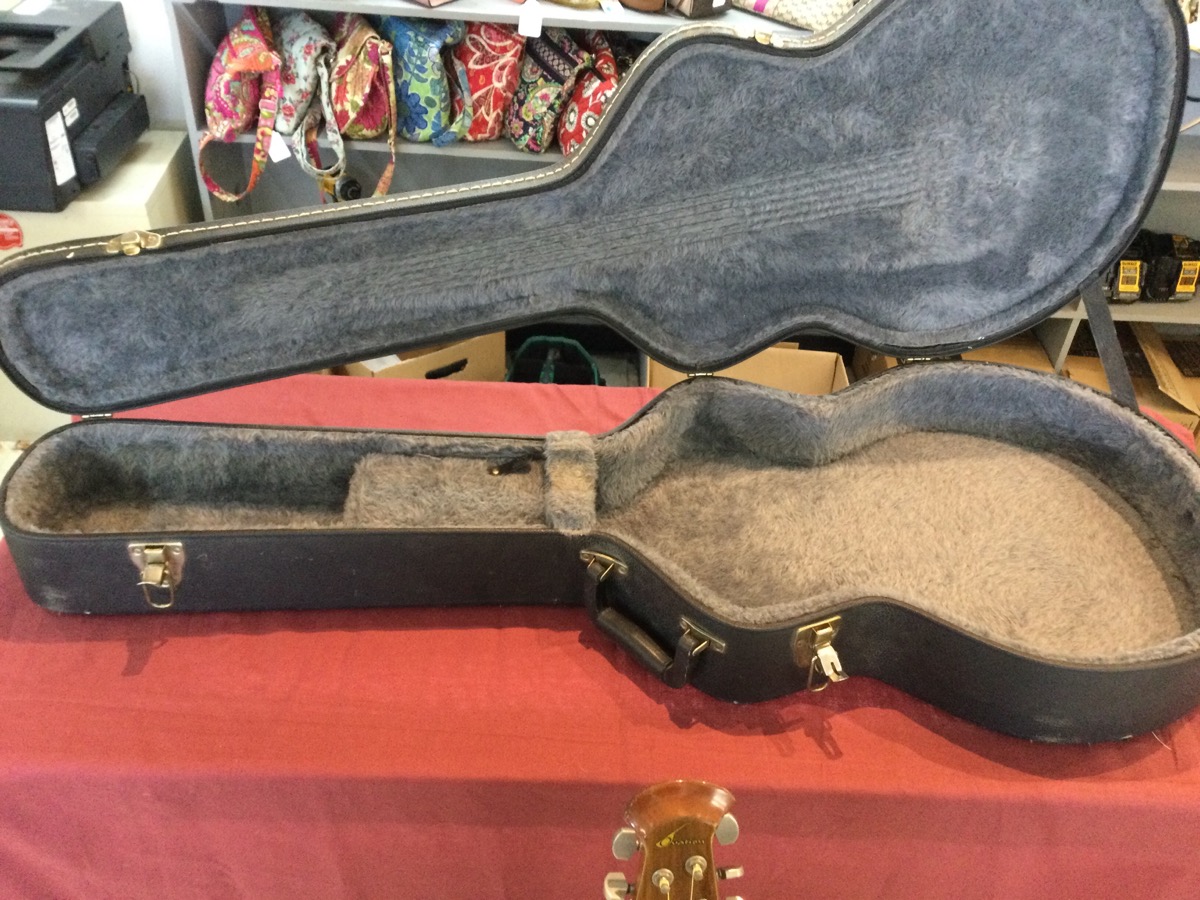 Ovation Acoustic Guitar Model 1712 photo 4