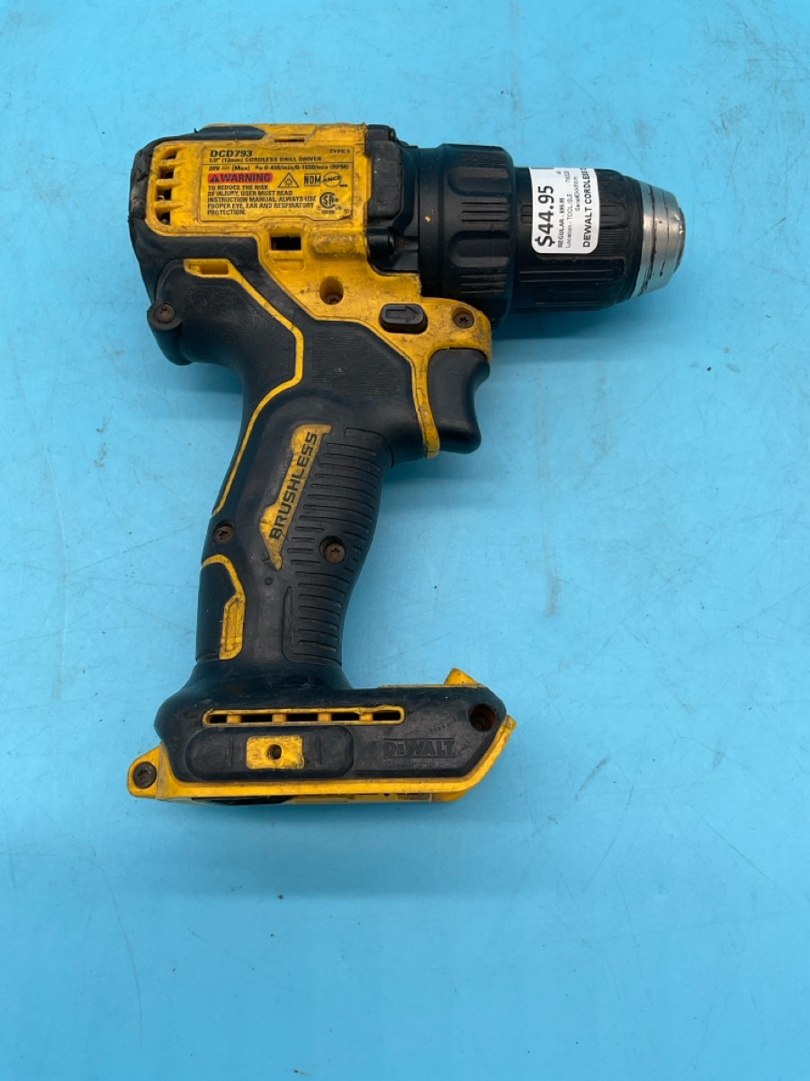 DeWalt 20V Cordless Drill DCD793 photo 2