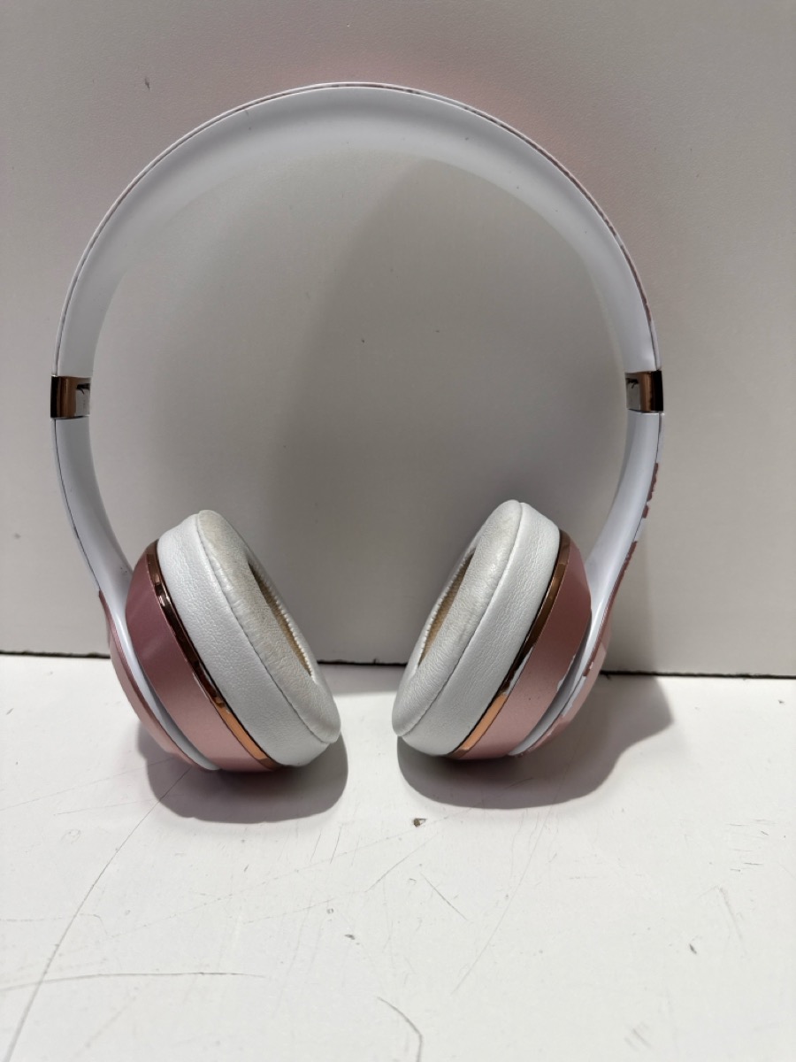 BEATS SOLO 3 ROSE GOLD Good | Pawn 1 | Spokane | WA